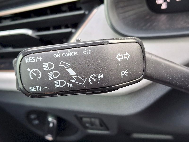 Škoda Scala (2025) Top Selection DSG 1,0TSi 85kW - fotka 19 z 33