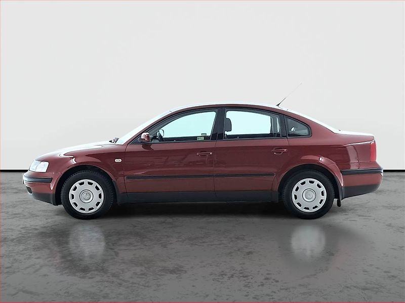 Volkswagen Passat (1999) 1.8 T, Automat, Serv.kniha - fotka 3 z 15