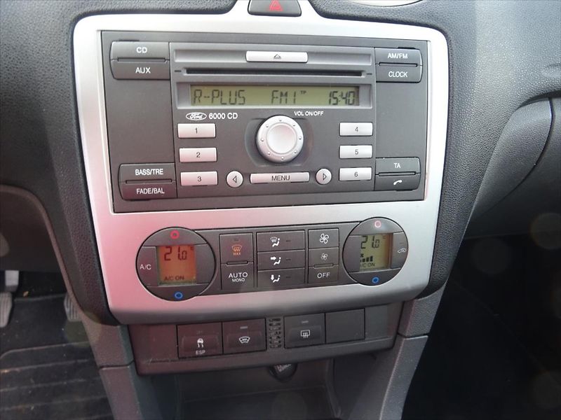 Ford Focus 2,0 TDi 100 kW - fotka 17 z 21
