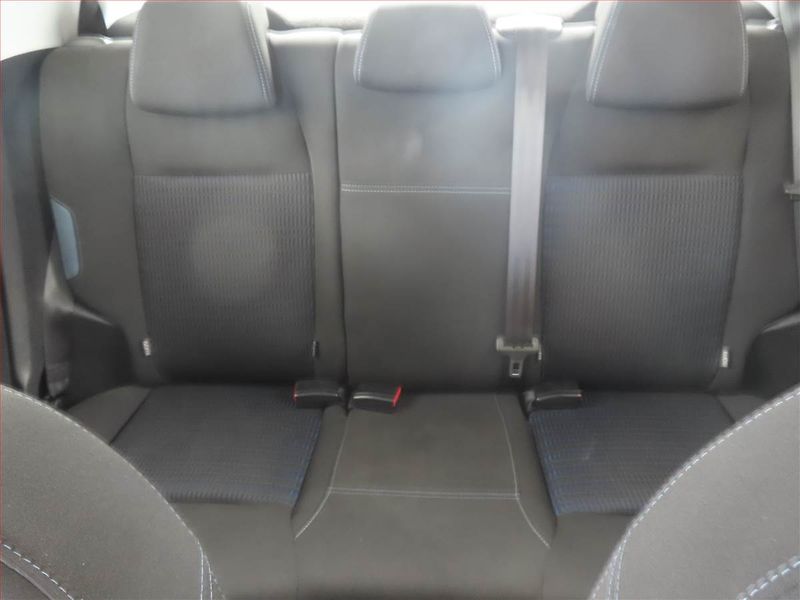 Peugeot 208 (2012) Active 1.6 e-HDi, Navi - fotka 10 z 16