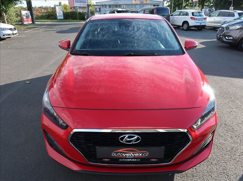 Hyundai i30 1,0 T-GDi,88kW,1majČR,Klima - fotka 7 z 24