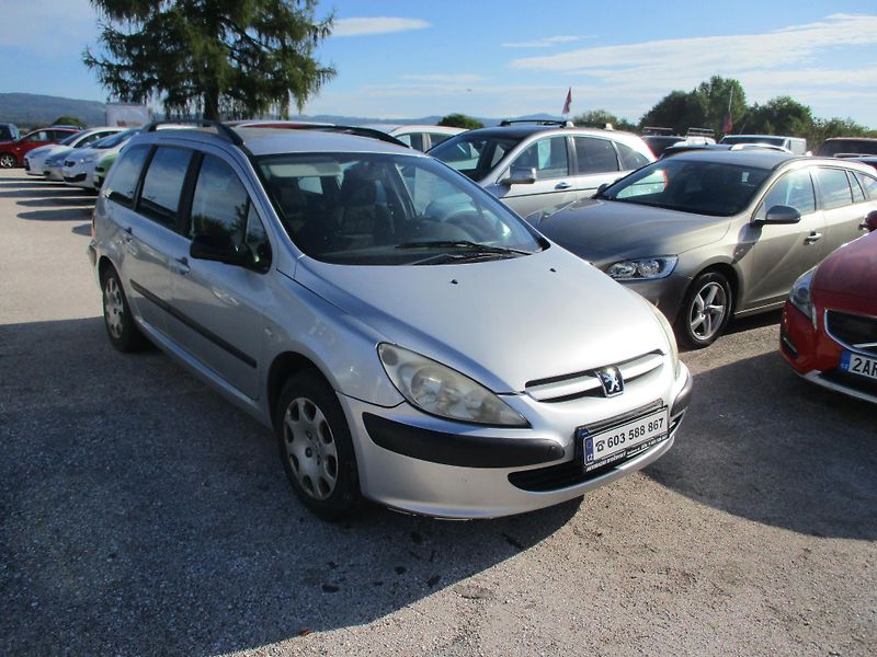 Peugeot 307 (2003) combi 2,0 HDi - fotka 2 z 11