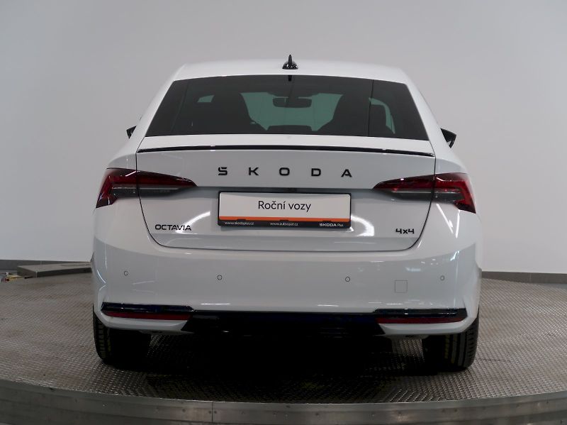 Škoda Octavia (2025) SPORTLINE 2.0TSI 150KW 4x4 DSG - fotka 9 z 44