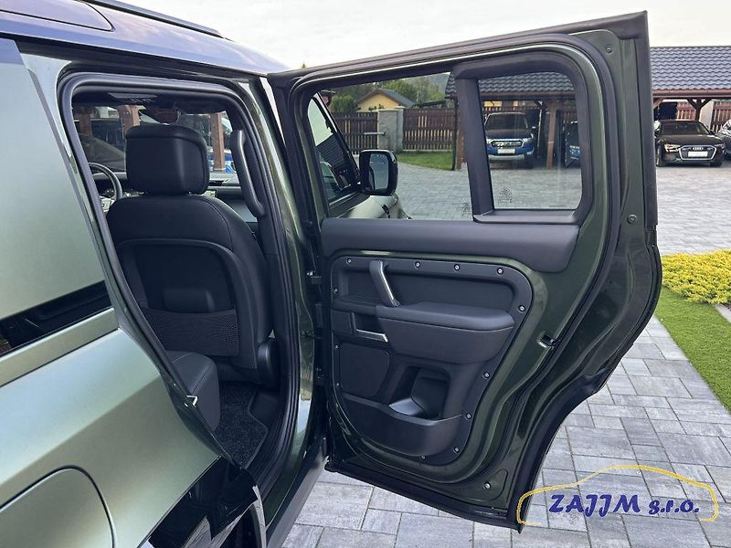 Land Rover Defender 110 HSE X-Dynamic D350 + fólie - fotka 48 z 52