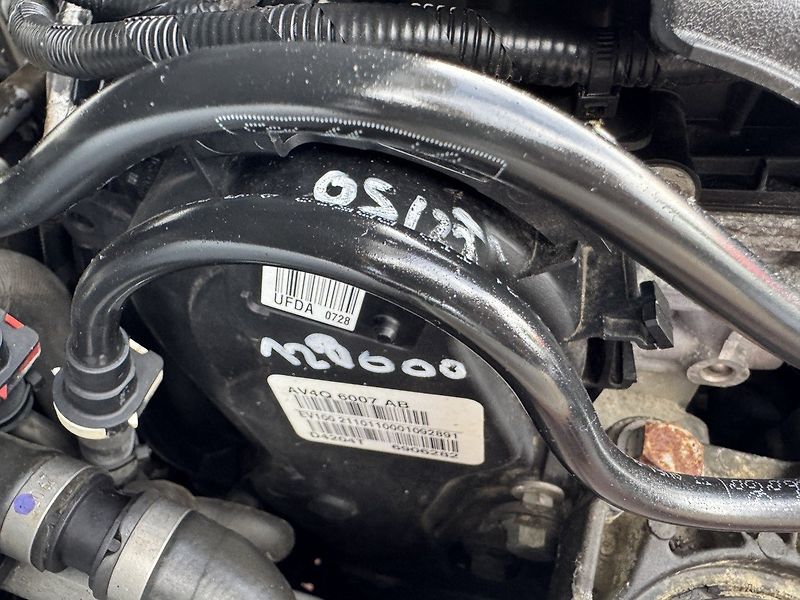 Ford Kuga (2011) 2.0TDCi AWD Titanium Navi - fotka 33 z 49