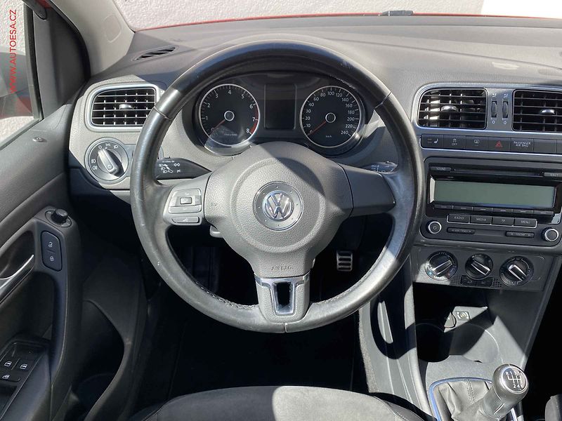 Volkswagen Polo (2011) 1.2 TSi, CROSS - fotka 11 z 18