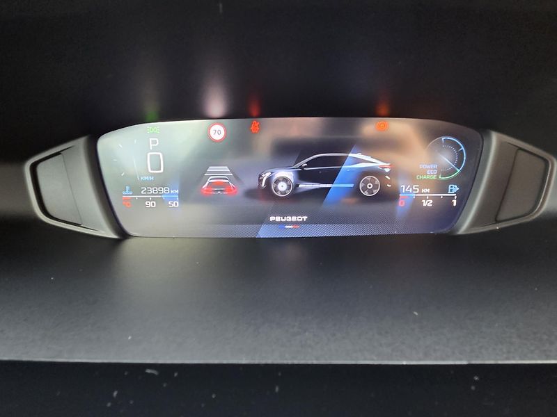 Peugeot 408 (2025) Hybrid e-DCS 145 ALLURE EAT6 - fotka 16 z 31