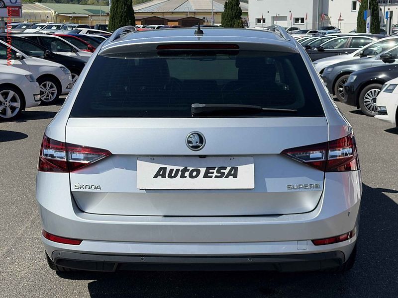 Škoda Superb (2016) 1.4 TSI, DSG, STK3/28 - fotka 5 z 19