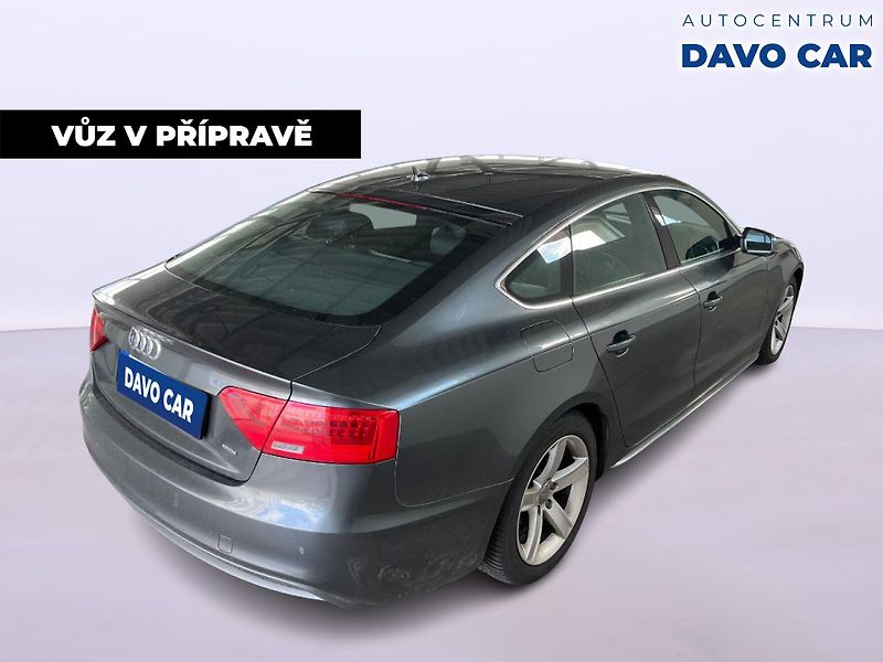 Audi A5 2,0 TDI 130kW quattro S-tron - fotka 3 z 12
