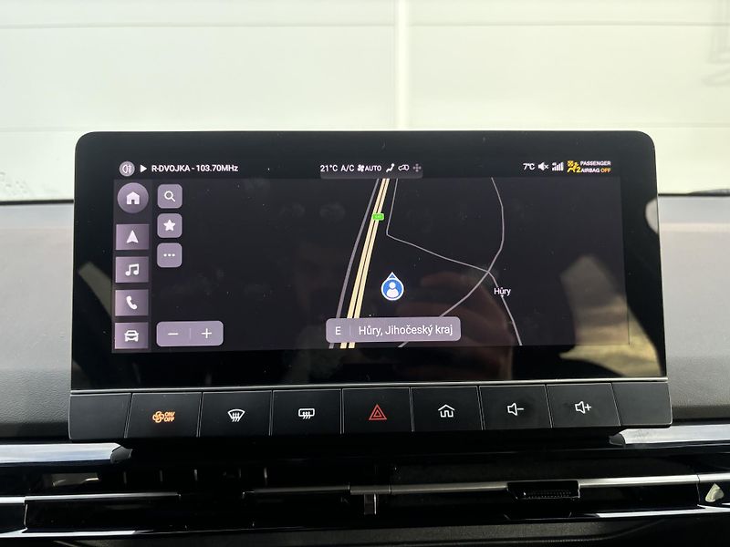 MG MG4 320kW 4x4 XPOWER  64kWh DPH - fotka 12 z 24