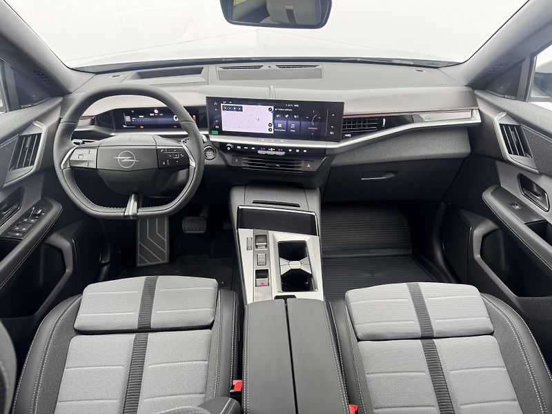 Opel Grandland (2026) GS Hybrid TURBO eDCT6 1.2 TURB - fotka 6 z 23