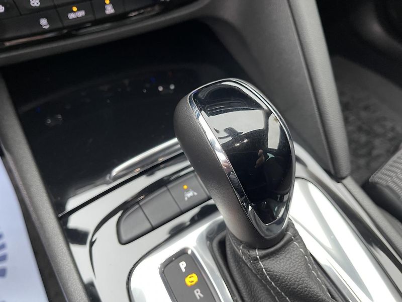 Opel Insignia 1.5 T AT Innovat-Sport DPH ČR! - fotka 40 z 44