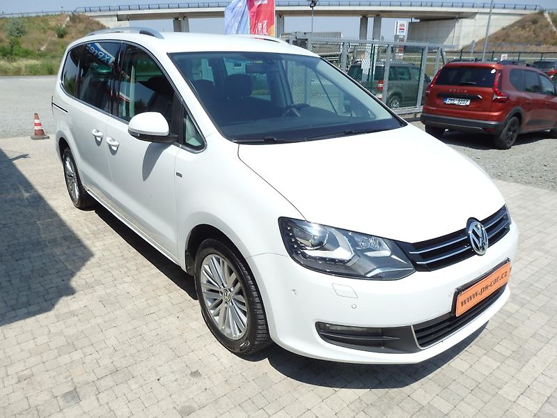 Volkswagen Sharan 2.0 TDI 103kW DSG, DIGI. KLIMA - fotka 3 z 38