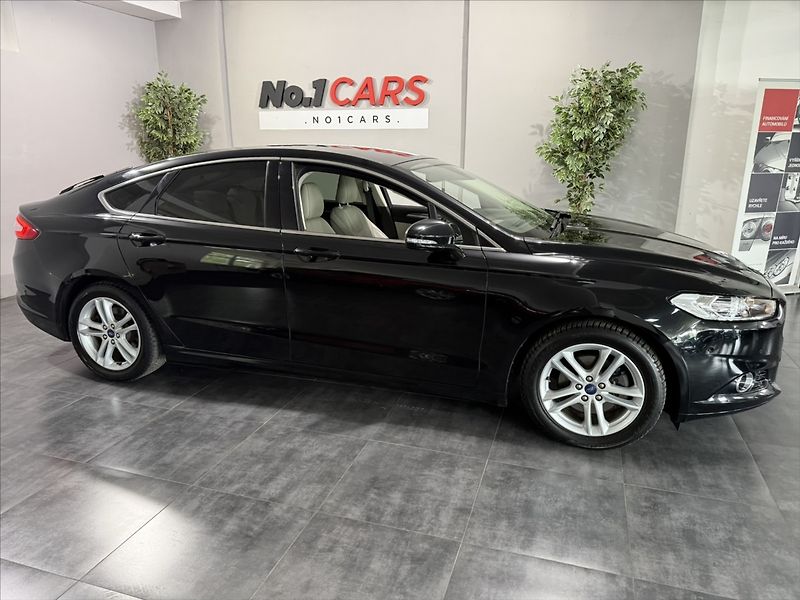 Ford Mondeo 1,5   ECOBOOST TITANIUM TOP - fotka 39 z 44