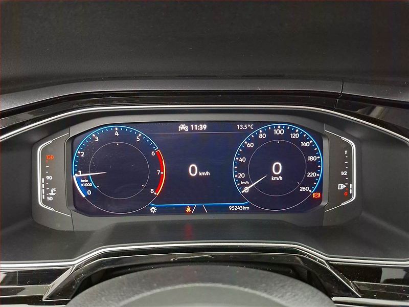 Volkswagen Taigo (2022) Style 1.0 TSI, Serv.kniha - fotka 11 z 18