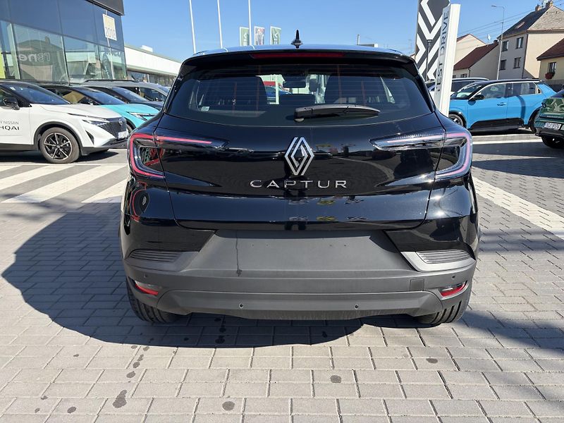 Renault Captur Evolution TCE 115 - fotka 6 z 8
