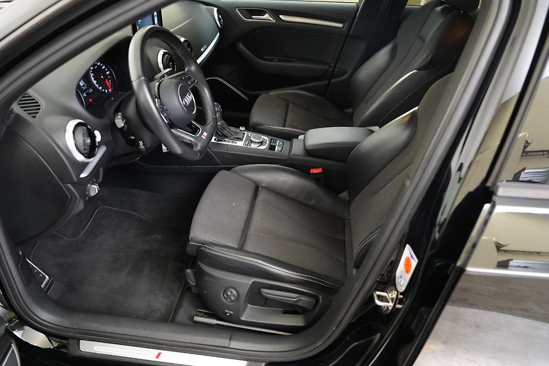 Audi A3 - fotka 11 z 29