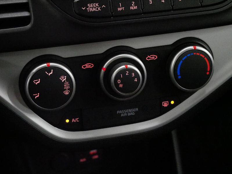 Kia Picanto - fotka 20 z 24