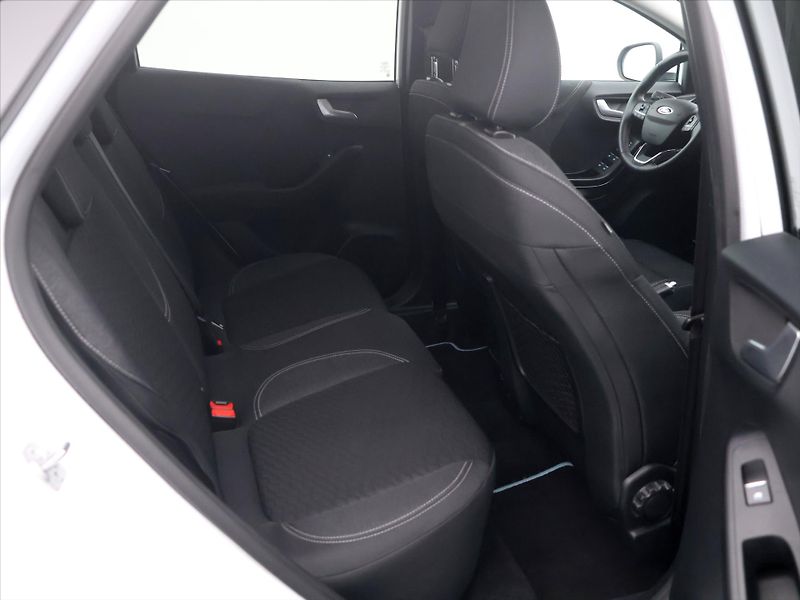 Ford Puma 1,0 EcoBoost 92kW Titanium CZ - fotka 13 z 32