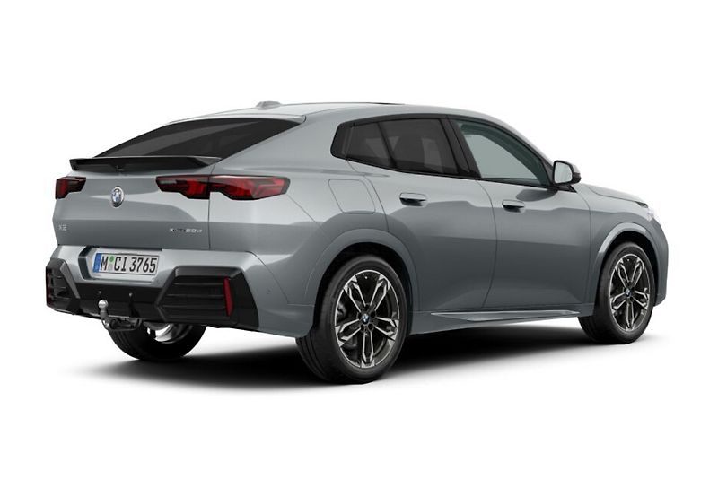 BMW X2 xDrive20d - fotka 2 z 4