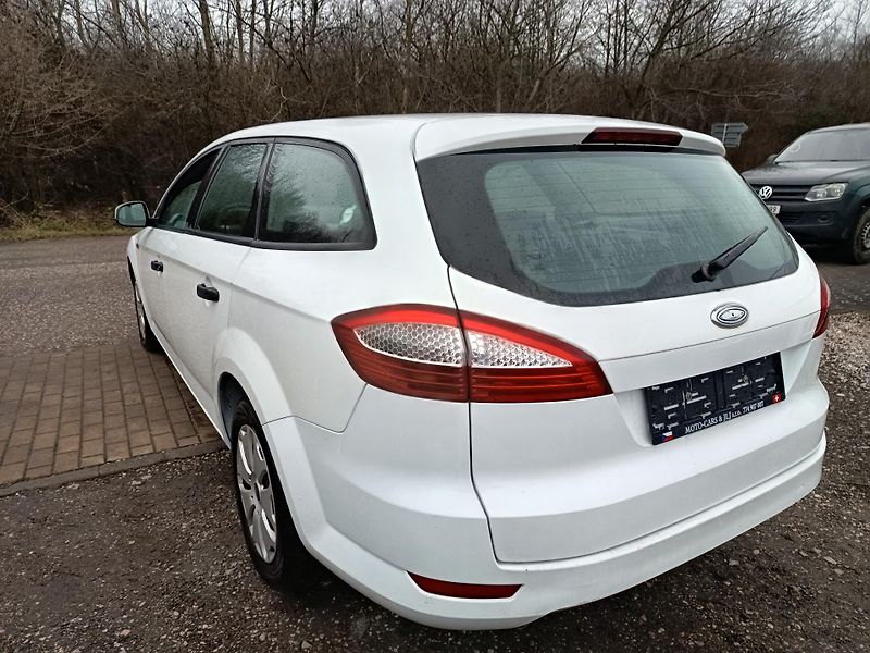 Ford Mondeo (2008) 2.0 TDCI Aotomat! - fotka 17 z 31