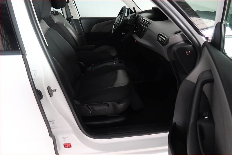 Citroën C4 Picasso (2015) 2.0 HDI, Automat, Navi - fotka 9 z 19