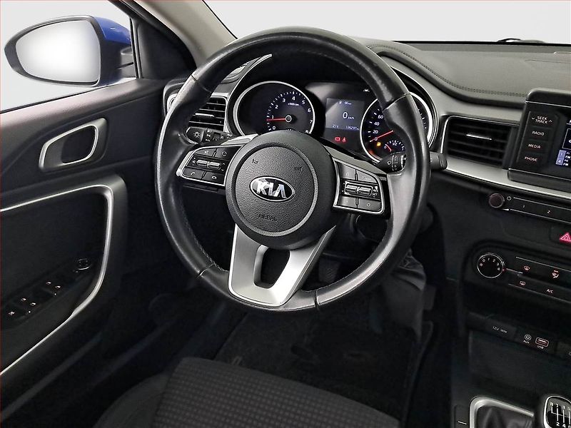Kia Ceed (2019) 1.4 CVVT, Serv.kniha, Tempomat - fotka 7 z 16