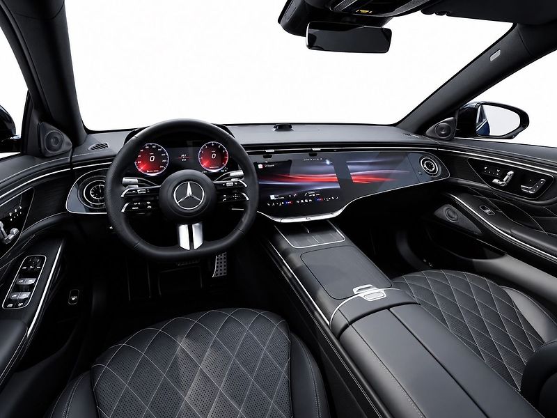 Mercedes-Benz GLE (2026) 450d COUPE 4M AMG, BURMESTER, - fotka 5 z 5