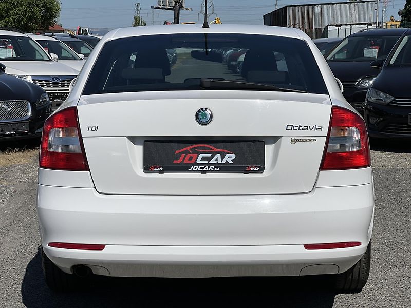 Škoda Octavia 1.6TDi 77kw TEMPOMAT ALU ČR  - fotka 6 z 35