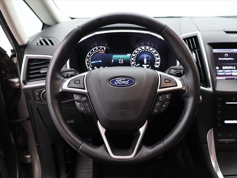 Ford S-MAX 2,0 EcoBoost 177kW Aut. DPH - fotka 20 z 39