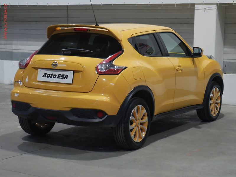 Nissan Juke (2015) 1.2i, 2.maj,ČR, Navi - fotka 6 z 16