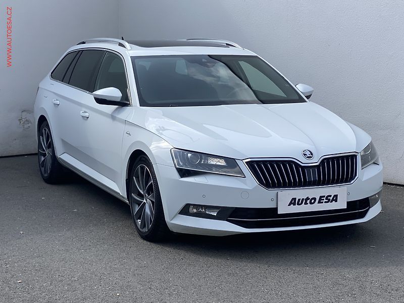 Škoda Superb (2018) 2.0 TSI 4x4, L&K, DSG, TZ - fotografie inzerátu