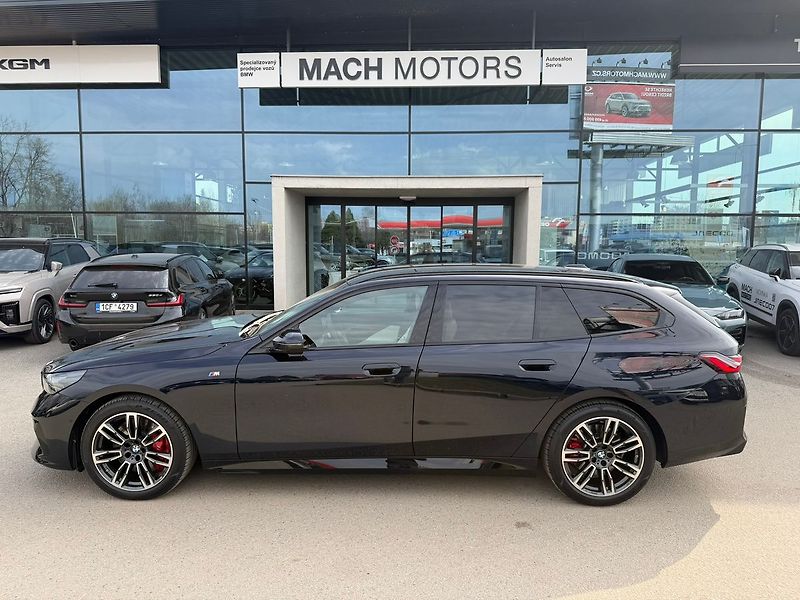 BMW Řada 5 540dx Touring 10/2025 TOP - fotka 10 z 30
