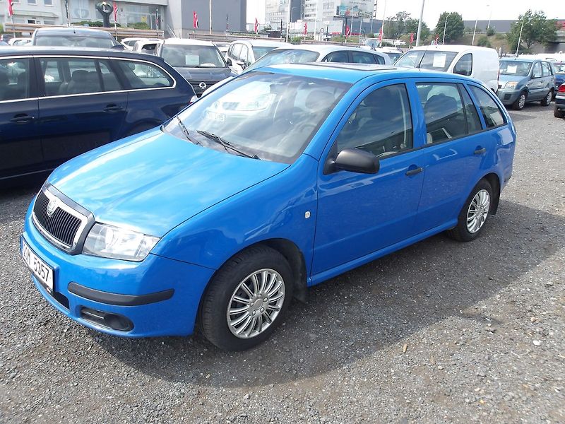 Škoda Fabia 1,2i 2xKOLA Nové v ČR!STK03/28 - fotka 1 z 30