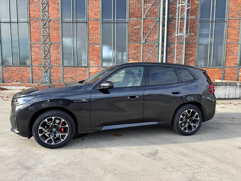 BMW X3 (2025) xDrive 20d M PAKET + Záruka - fotka 2 z 29
