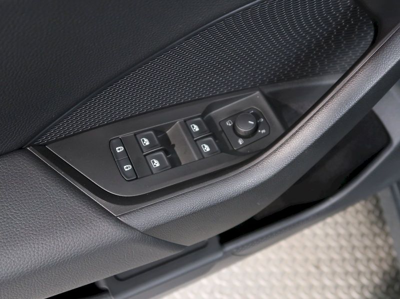 Škoda Octavia (2026) TOP SELECTION 2.0TDI 110KW DSG - fotka 42 z 47