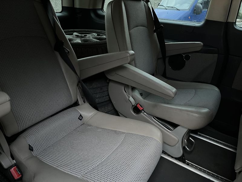 Mercedes-Benz Viano (2011) 2,2 4MATIC 120Kw - fotka 10 z 23