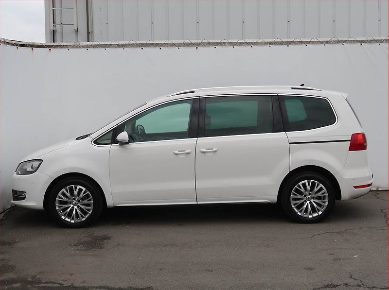 Volkswagen Sharan (2012) Highline 2.0 TDI BMT, Automat - fotka 3 z 25