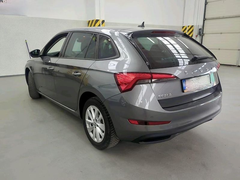 Škoda Scala (2023) 1.5 TSI Ambition Comfort DSG  - fotka 4 z 8