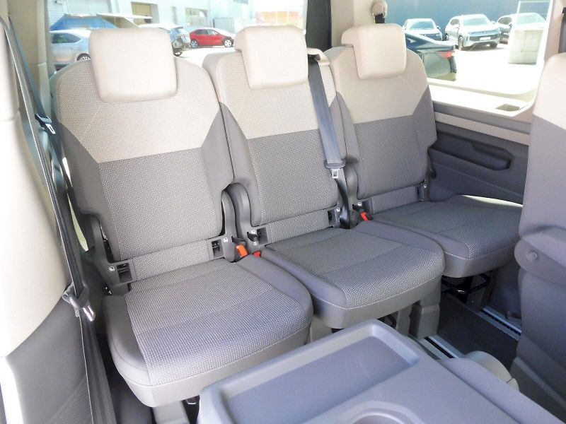 Volkswagen Multivan (2025) Long Life 2,0 TDI 110kW DSG - fotka 22 z 30