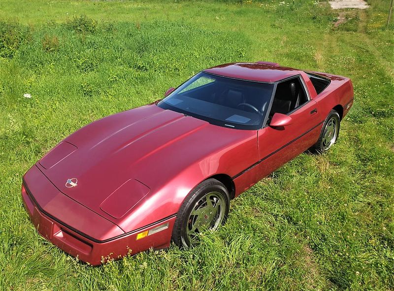 Chevrolet Corvette (1988) - fotka 9 z 24