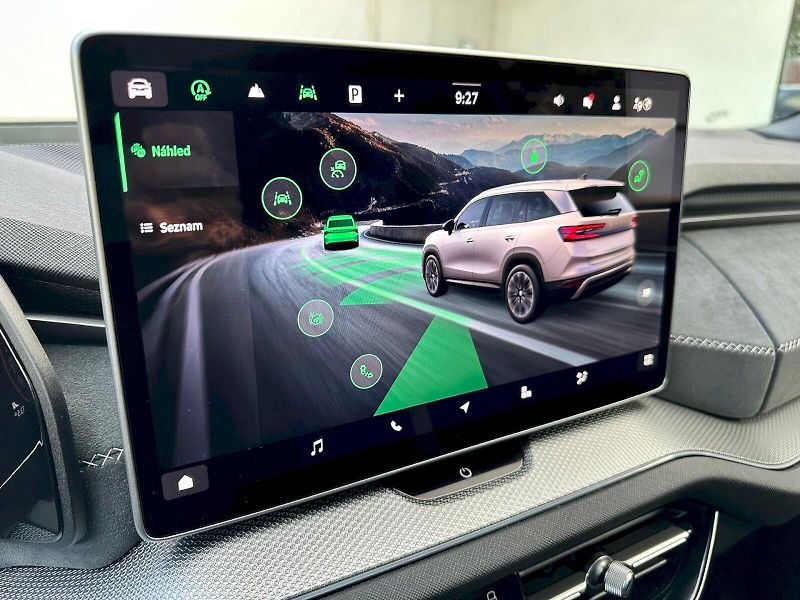 Škoda Kodiaq (2025) 2.0 TDI 142 kW Sportline 4x4 D - fotka 18 z 30