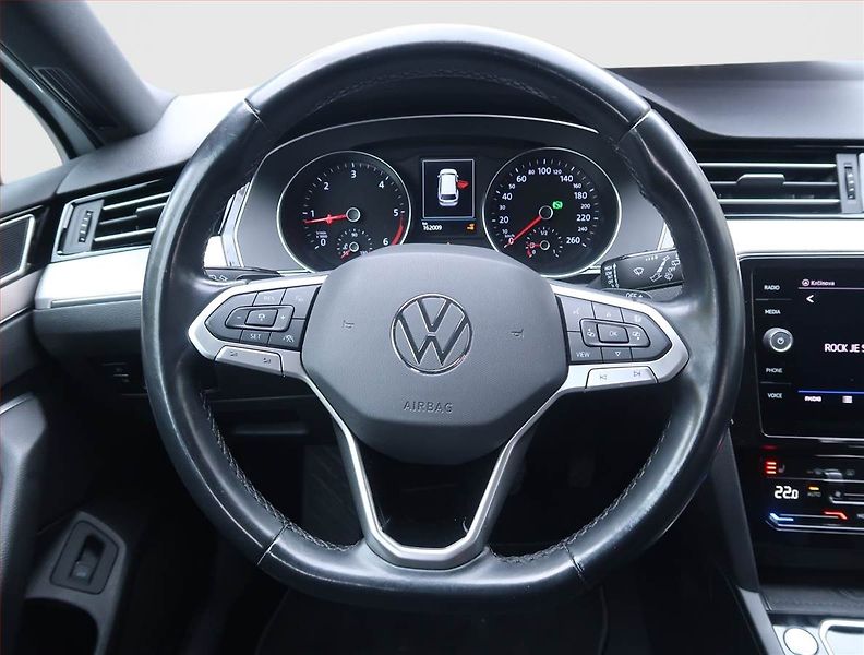 Volkswagen Passat (2020) Elegance 2.0 TDI, Automat - fotka 15 z 19