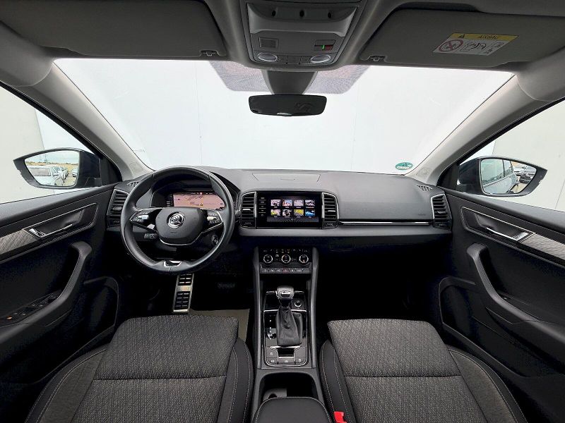 Škoda Karoq (2023) 1,5TSI 110kW DSG Style Plus - fotka 10 z 35