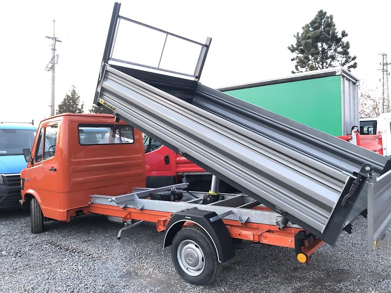 Mercedes-Benz Ostatní (1978) 207D novy sklápěč 6600km orig. - fotka 5 z 10