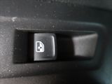 Škoda Karoq 2,0 TDI Scout 4x4 1.majitel - náhled 30