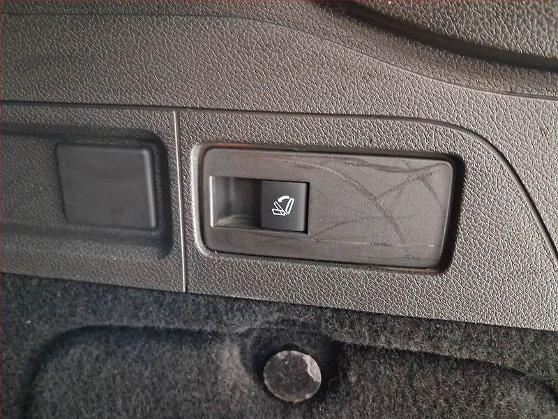 Opel Astra (2021) 1.5 CDTI, Automat, Kůže, Navi - fotka 25 z 26