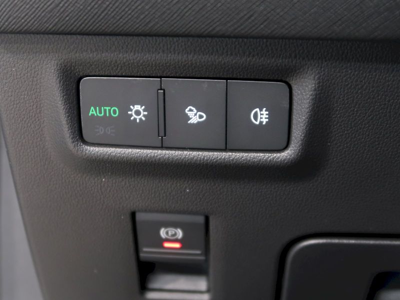 Škoda Kodiaq (2025) EXCLUSIVE 2.0TDI 142kW 4X4 WEB - fotka 34 z 44