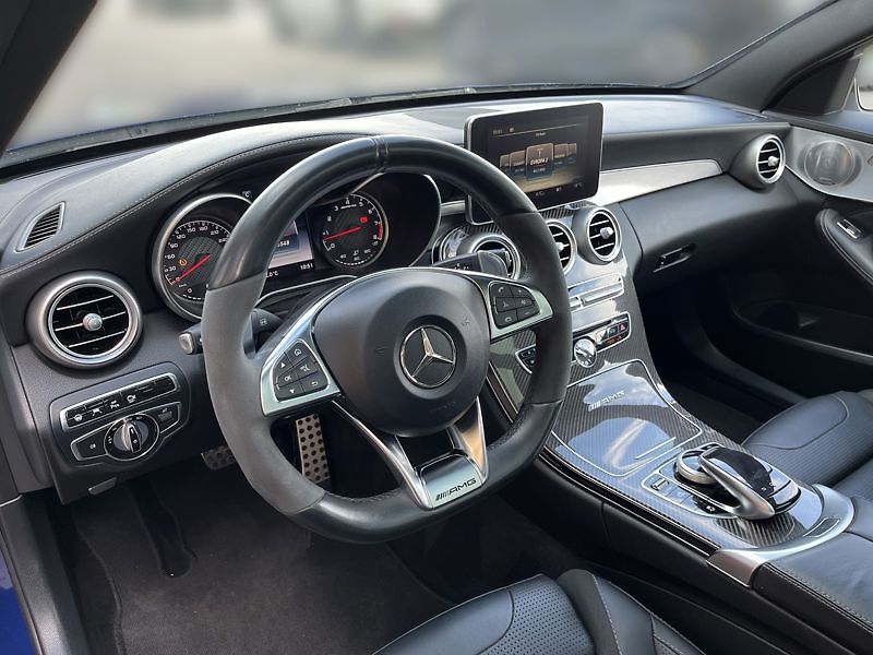 Mercedes-Benz Třídy C Třída Mercedes-AMG C 63 - fotka 10 z 18