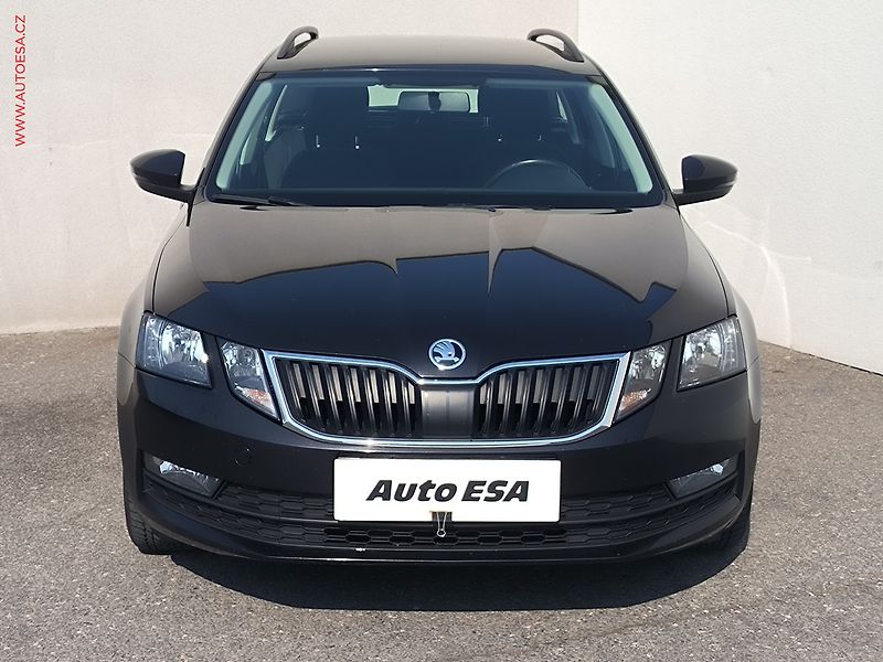 Škoda Octavia (2018) 1.0TSi, 2.maj,ČR - fotka 2 z 16